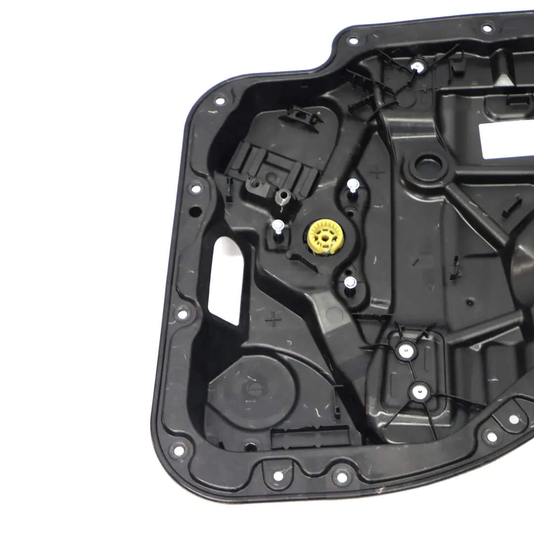 Mercedes W205 Panneau de lève-vitre arrière droite - SKU A2057308004-1 - Numéro de pièce A2057308004