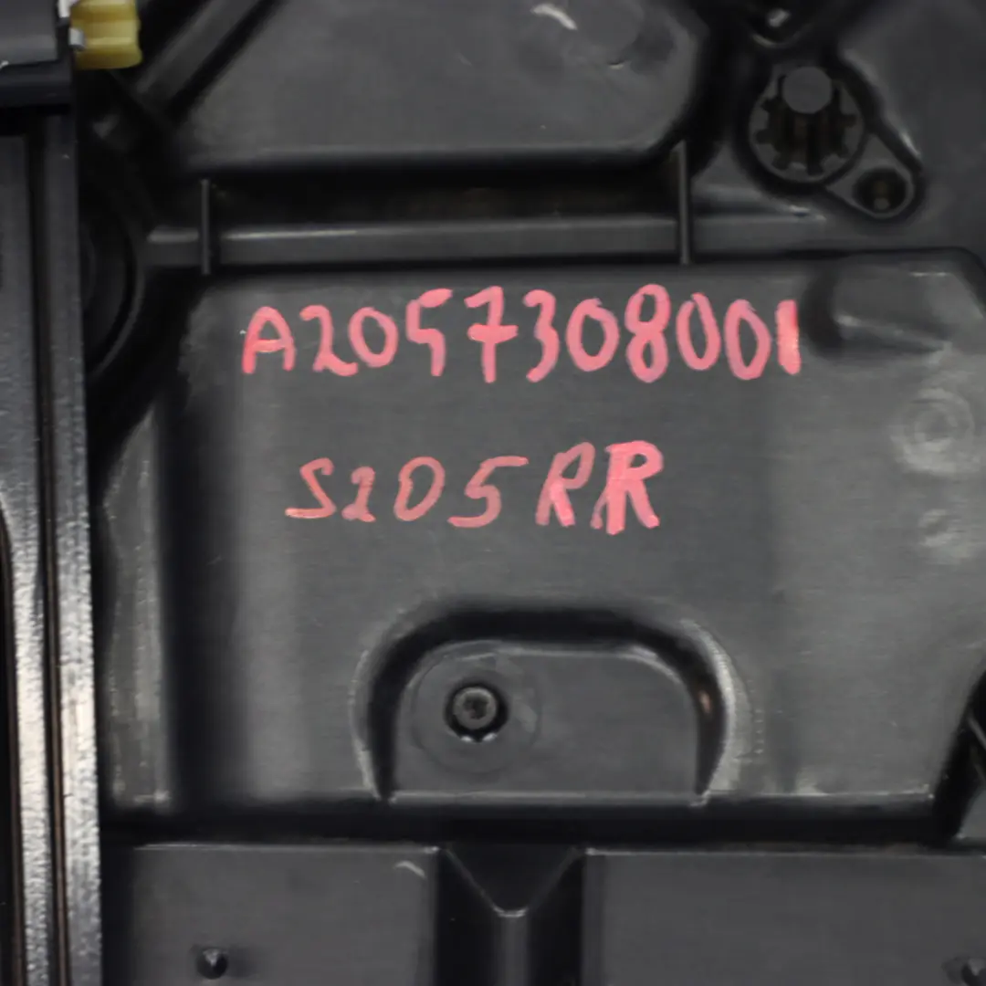 Mercedes W205 Panneau de lève-vitre arrière droite - SKU A2057308004-1 - Numéro de pièce A2057308004