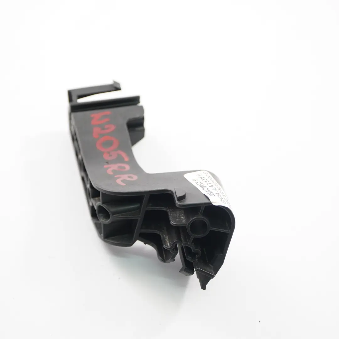 Mercedes W205 Poignee Porte Monture Arriere Droite Support - SKU A2057330214 - Numéro de pièce A2057330214