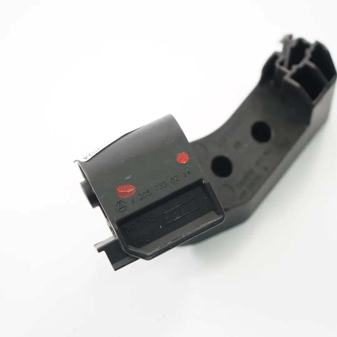 Mercedes W205 manija puerta soporte agarre trasero derecho Soporte - SKU A2057330214 - Número de pieza A2057330214