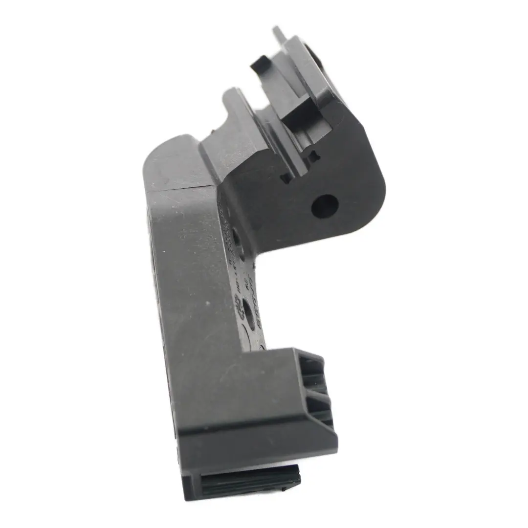 Mercedes W205 Tür griff halterung hinten rechts Halterung - SKU A2057330214 - Teilenummer A2057330214