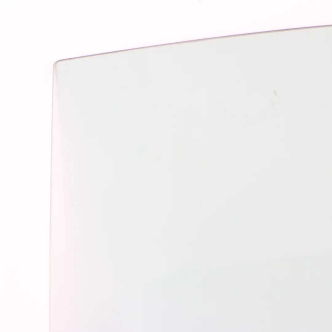 Fenster Glas Hinten Links Tür Grün Verglasung AS2 für Mercedes W205 mit Teilenummer A2057350010 Mercedes W205 Fenster Glas Hinten Links Tür Grün Verglasung AS2 - SKU A2057350010 - Teilenummer A2057350010