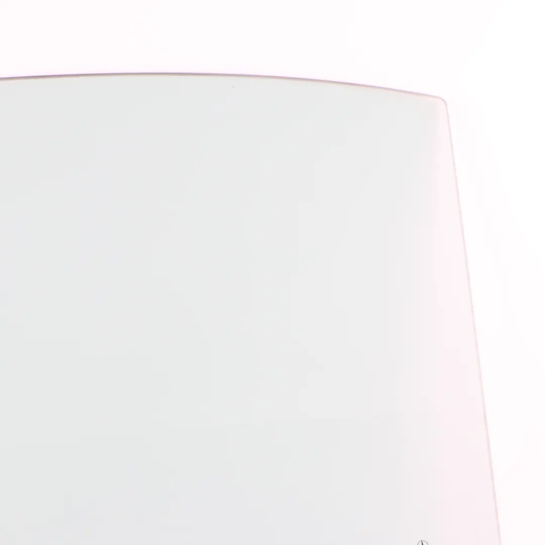 Szyba Drzwi Tylna Tył Lewy Zielona AS2 do Mercedes W205 o numerze A2057350010 Mercedes W205 Szyba Drzwi Tylna Tył Lewy Zielona AS2 - SKU A2057350010 - Numer Części A2057350010