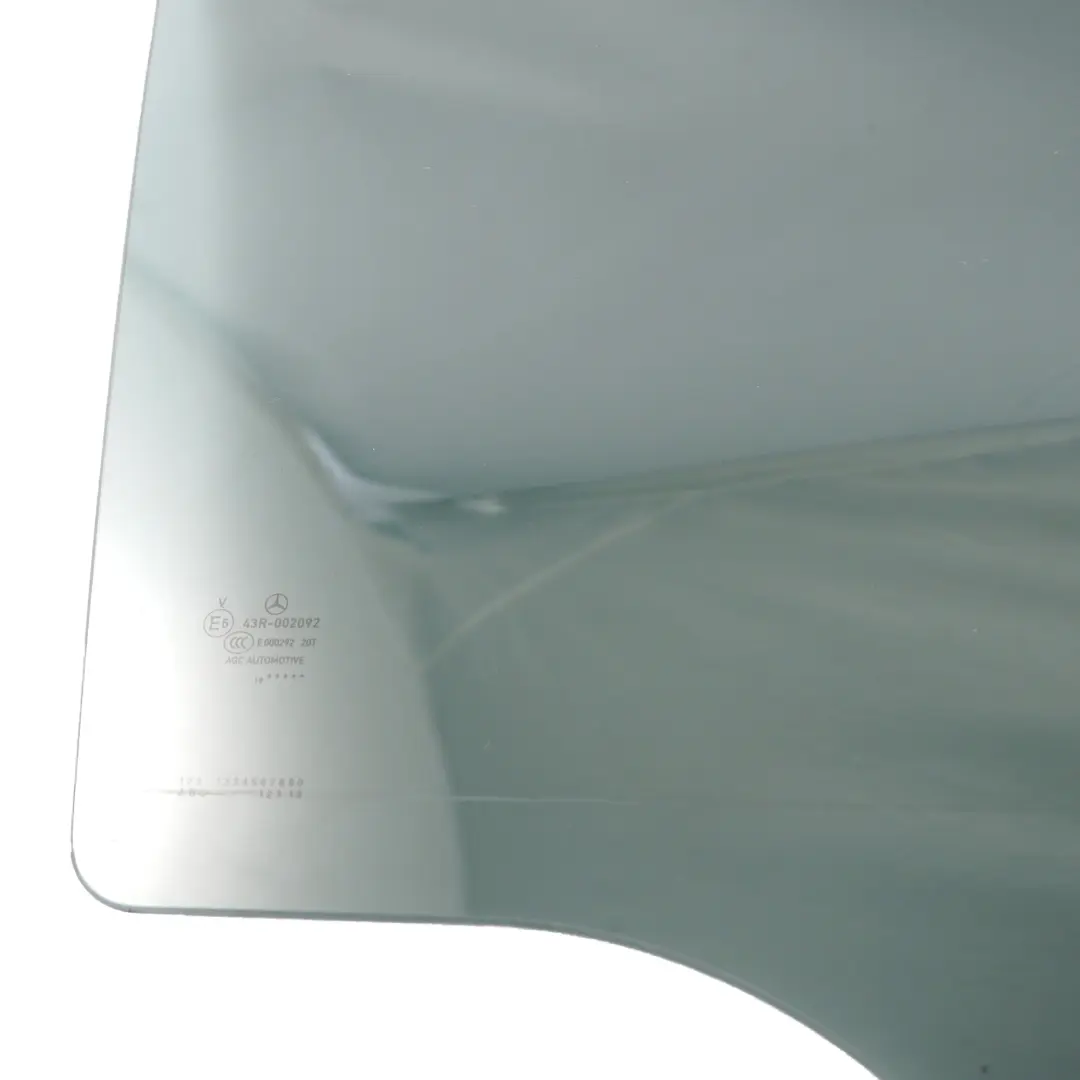 Mercedes S205 Cristal Puerta Trasera Derecha Tintado AS3 - SKU A2057350810-1 - Número de pieza A2057350810