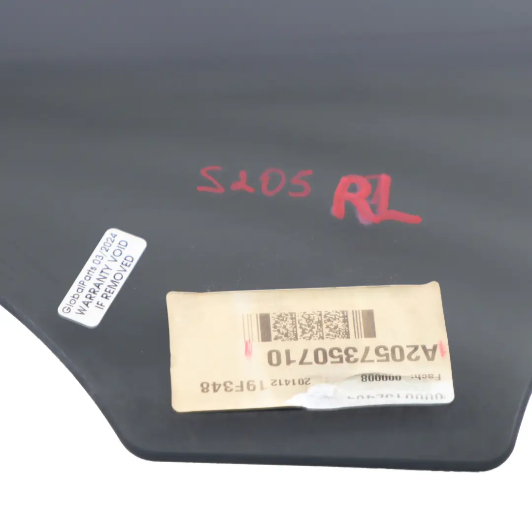 Cristal Puerta Trasera Izquierda Tintado AS3 para Mercedes S205 con número de pieza A2057350710 Mercedes S205 Cristal Puerta Trasera Izquierda Tintado AS3 - SKU A2057350710 - Número de pieza A2057350710