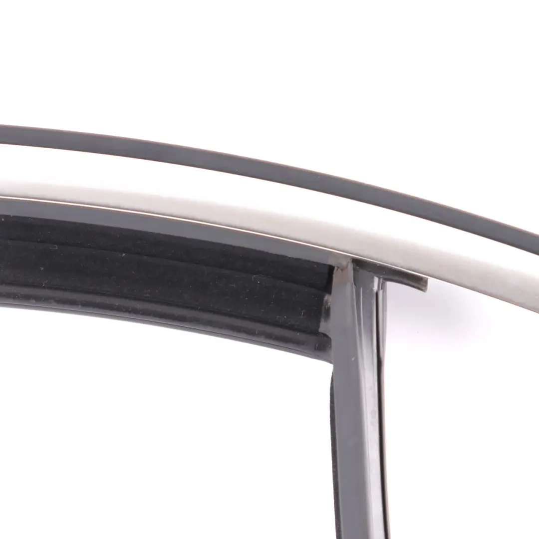 Mercedes W205 Rama Uszczelka Szyby Przednia Prawa Szyna A2057256600 - SKU A2057355300-1 - Numer Części A2057355900