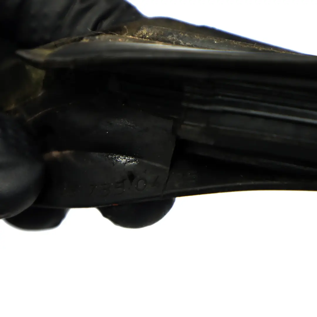 Joint rail guidage cadre fenêtre arrière droite pour Mercedes S205 Estate à propos du numéro de pièce A2057355600 Mercedes S205 Estate Joint rail guidage cadre fenêtre arrière droite - SKU A2057355600 - Numéro de pièce A2057355600