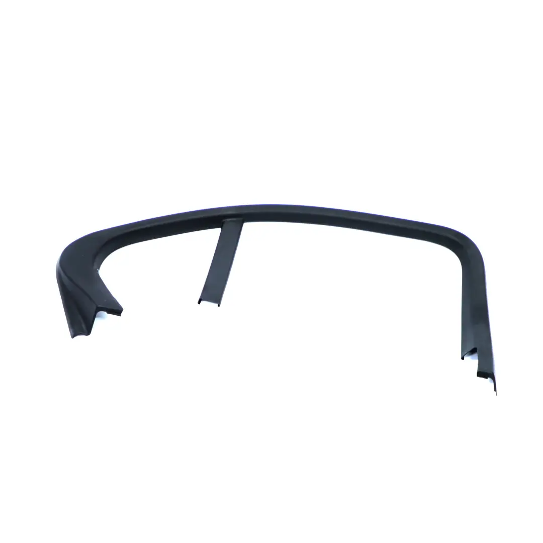 Embellecedor Puerta Trasera Izquierda Marco Ventana Negro para Mercedes W205 con número de pieza A2057370171 Mercedes W205 Embellecedor Puerta Trasera Izquierda Marco Ventana Negro - SKU A2057370171 - Número de pieza A2057370171