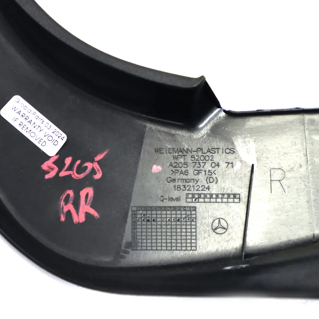 Mercedes S205 Estate Garniture Porte Arrière Droite Fenêtre Noir - SKU A2057370471 - Numéro de pièce A2057370471
