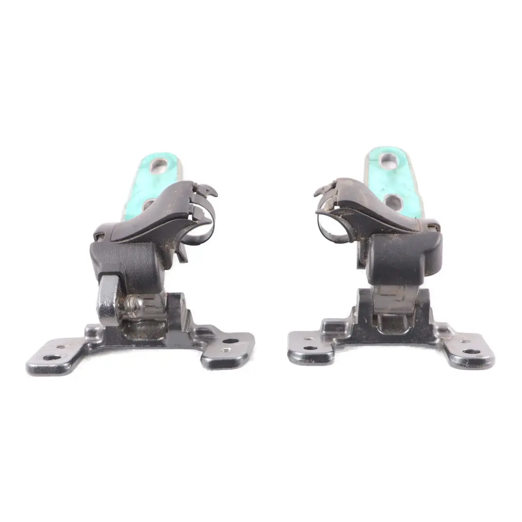 Kofferraumdeckelscharnier Rechts Links Satz Selenit Grau 992 Satz für Mercedes S205 mit Teilenummer A2057401300 Mercedes S205 Kofferraumdeckelscharnier Rechts Links Satz Selenit Grau 992 Satz - SKU A2057401300-SEL - Teilenummer A2057401300