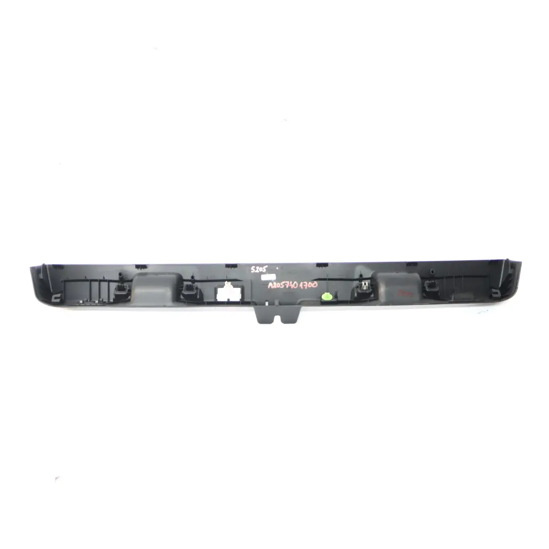 Mercedes S205 Kombi Panel Uchwyt Dolny Pokrywy Bagażnika - SKU A2057401700 - Numer Części A2057401700