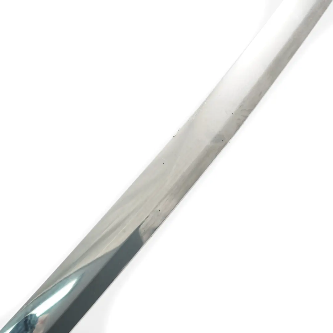 Mercedes W205 Spoiler trasero Boot Trunk Lid Panel Moulding Chrome - SKU A2057430300 - Número de pieza A2057430300