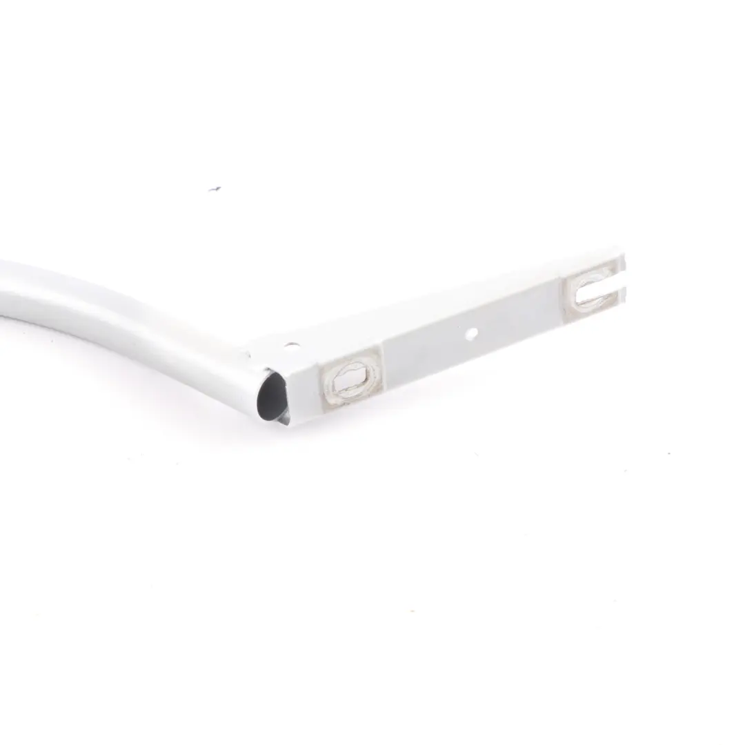 Mercedes W205 Charnière hayon arrière gauche Iridium Silver 775 - SKU A2057500328-IRS - Numéro de pièce A2057500328