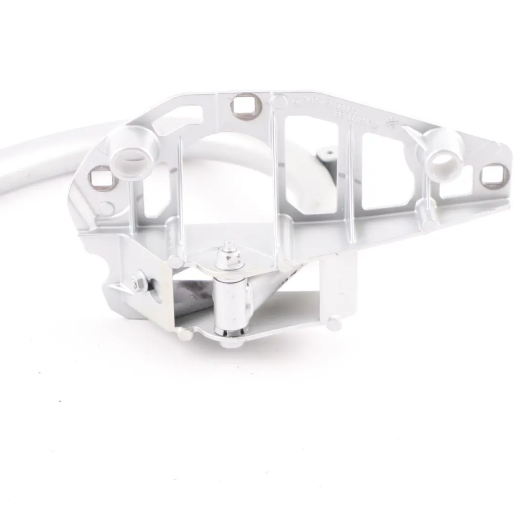 charnière hayon coffre arrière droite Iridium Silver pour Mercedes W205 à propos du numéro de pièce A2057500428 Mercedes W205 charnière hayon coffre arrière droite Iridium Silver - SKU A2057500428-IRS - Numéro de pièce A2057500428