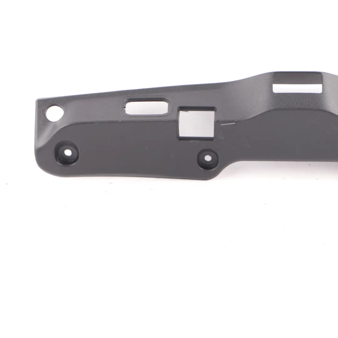 Couvercle de hayon de coffre arrière pour Mercedes C205 à propos du numéro de pièce A2057500500 Mercedes C205 Couvercle de hayon de coffre arrière - SKU A2057500500 - Numéro de pièce A2057500500