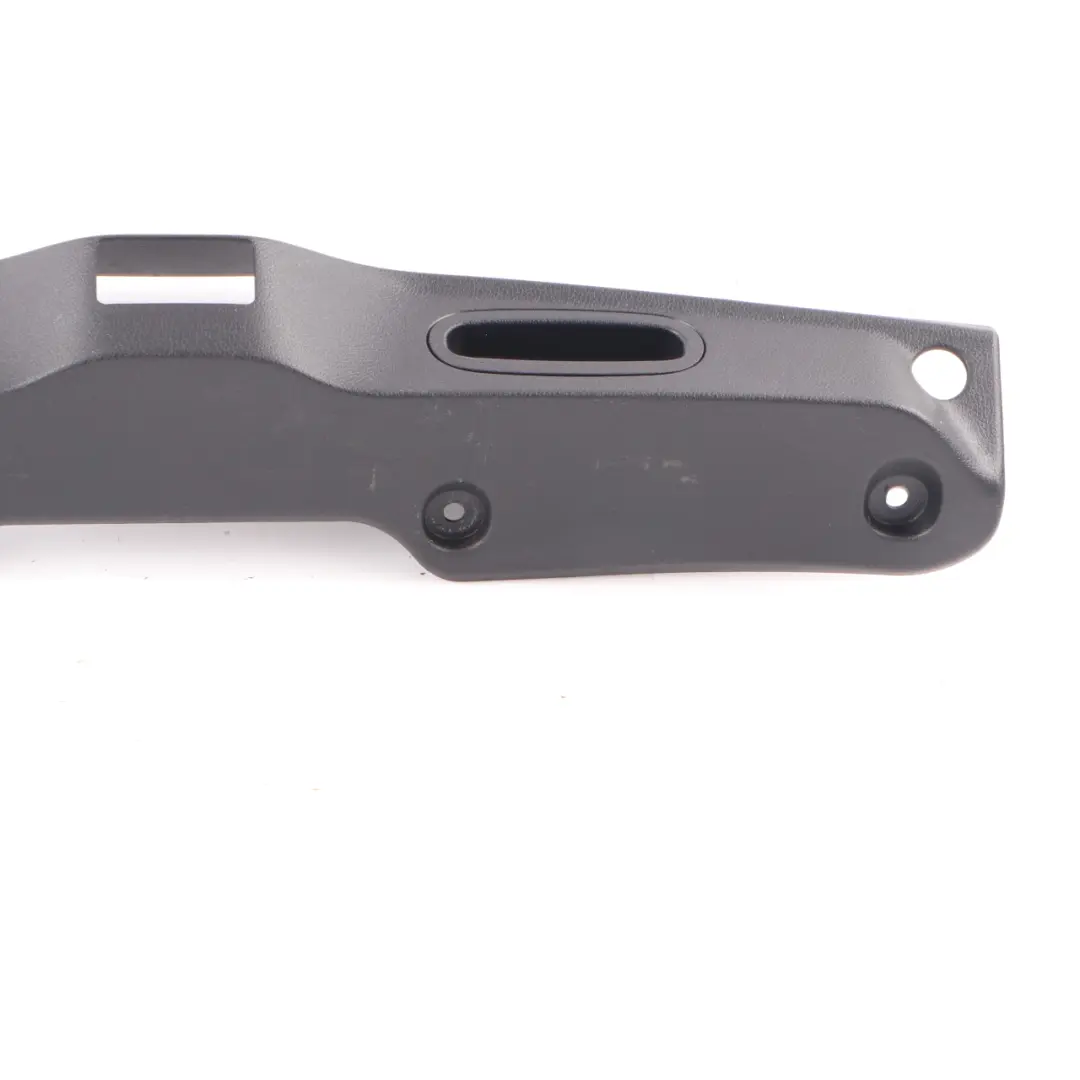 Mercedes C205 Portón trasero Maletero Tapa Embellecedor Trasero - SKU A2057500500 - Número de pieza A2057500500