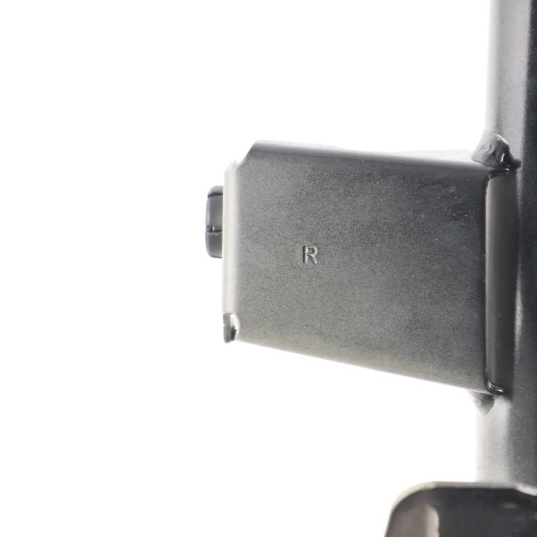 Soporte Bisagra Maletero Derecha Negro Obsidiana 197 para Mercedes C205 con número de pieza A2057501628 Mercedes C205 Soporte Bisagra Maletero Derecha Negro Obsidiana 197 - SKU A2057501628-OB - Número de pieza A2057501628