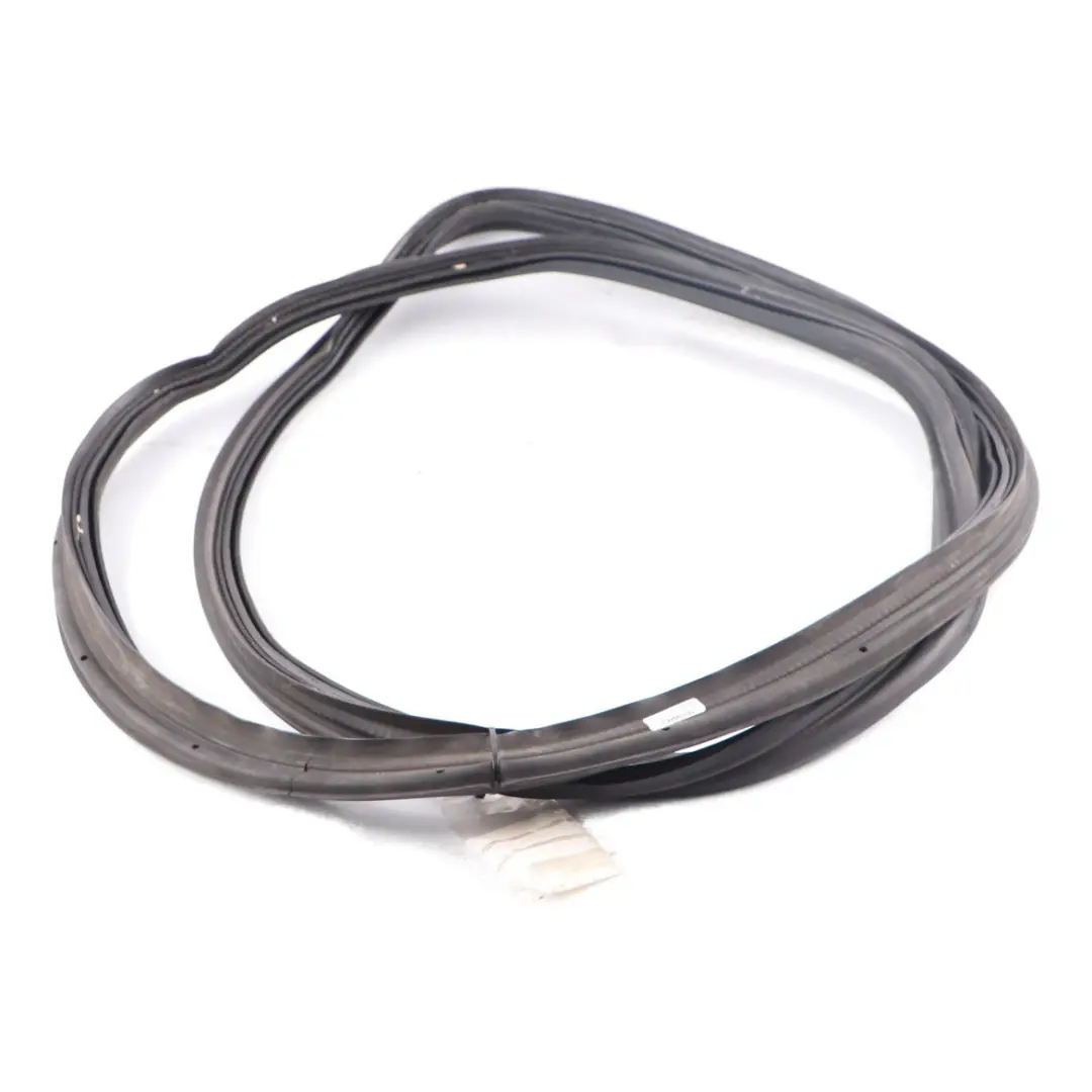 Guarnizione Mercedes W205 Tronco Coperchio avvio Tempo gomma per con numero di parte A2057502900 Guarnizione Mercedes W205 Tronco Coperchio avvio Tempo gomma - SKU A2057502900 - Numero di parte A2057502900