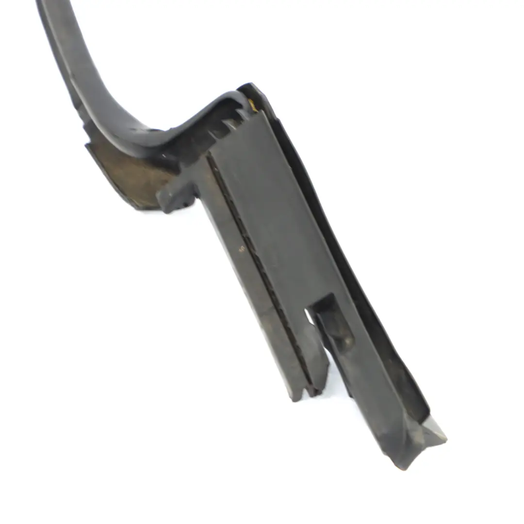 Joint d'étanchéité cadre toit pliant botte pour Mercedes C205 Convertible à propos du numéro de pièce A2057504000 Mercedes C205 Convertible Joint d'étanchéité cadre toit pliant botte - SKU A2057504000 - Numéro de pièce A2057504000