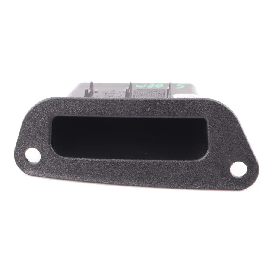 Empuñadura Embellecedor de la tapa del maletero Negro para Mercedes W205 con número de pieza A2057571200 Mercedes W205 Empuñadura Embellecedor de la tapa del maletero Negro - SKU A2057571200 - Número de pieza A2057571200