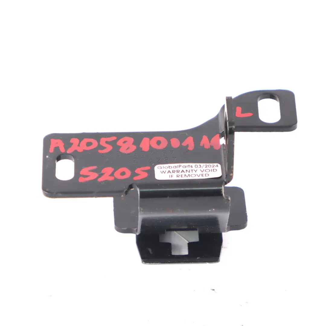 Staffa Mercedes S205 Rullo Blindato Piastra di montaggio sinistra per con numero di parte A2058100111 Staffa Mercedes S205 Rullo Blindato Piastra di montaggio sinistra - SKU A2058100111 - Numero di parte A2058100111