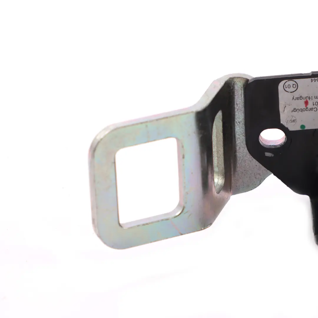 Roller Blind Bracket Mount Plate Right O/S to Mercedes S205 Twin with Part number A2058100211 Mercedes S205 Twin Roller Blind Bracket Mount Plate Right O/S - SKU A2058100211 - Part number A2058100211