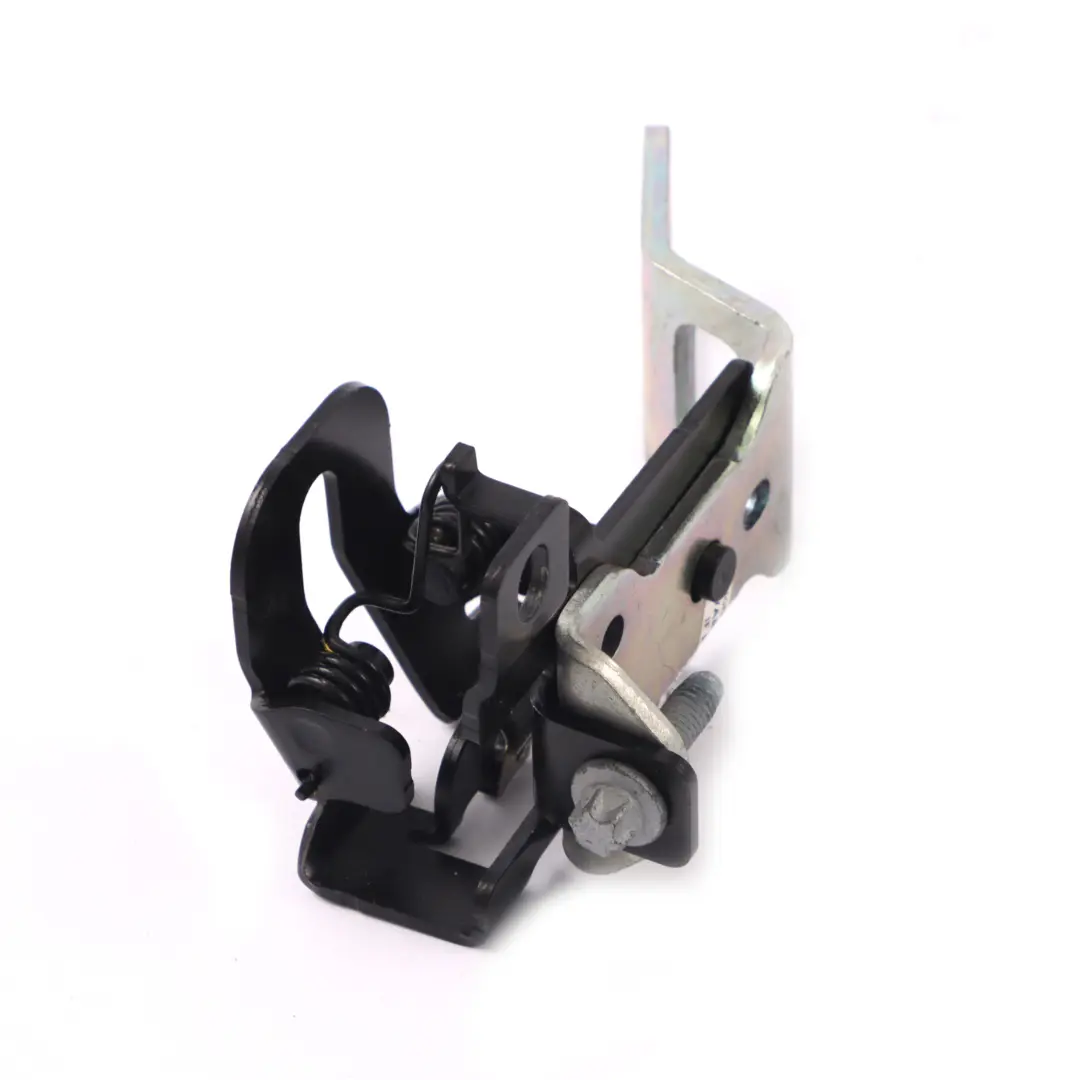 Wspornik Mocowanie Uchwyt Rolety Prawy do Mercedes S205 o numerze A2058100211 Mercedes S205 Wspornik Mocowanie Uchwyt Rolety Prawy - SKU A2058100211 - Numer Części A2058100211