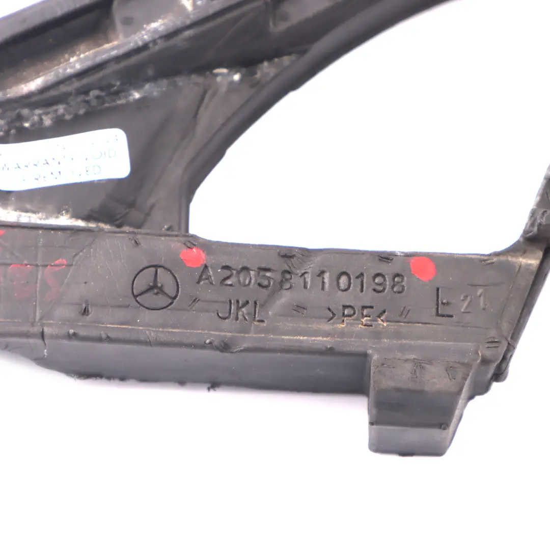 Mercedes W205 Porta anteriore Specchio guarnizione isolante sinistra - SKU A2058110198 - Numero di parte A2058110198