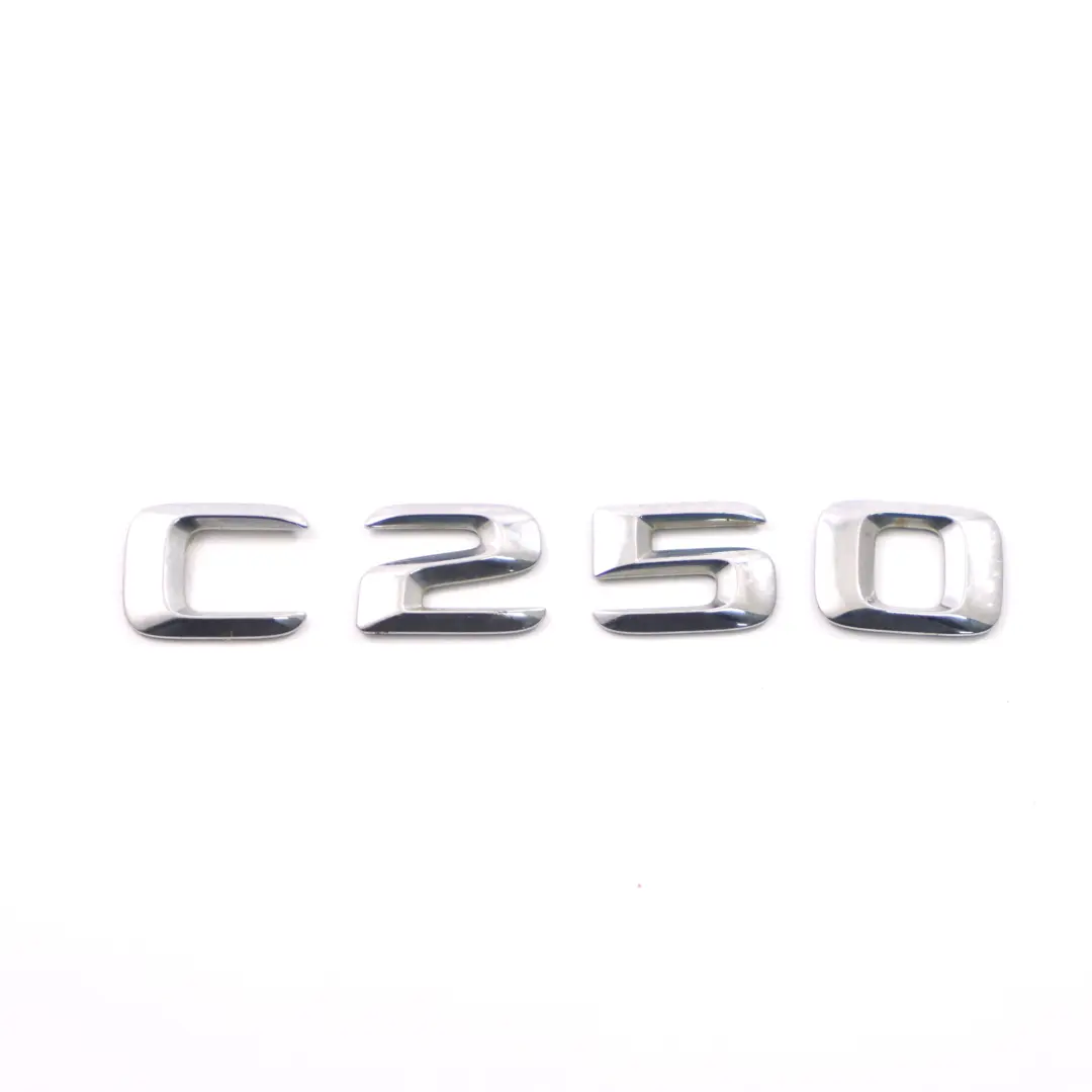 Emblema Mercedes W205 Baule Coperchio posteriore Logo C250 per con numero di parte A2058170915 Emblema Mercedes W205 Baule Coperchio posteriore Logo C250 - SKU A2058170915 - Numero di parte A2058170915