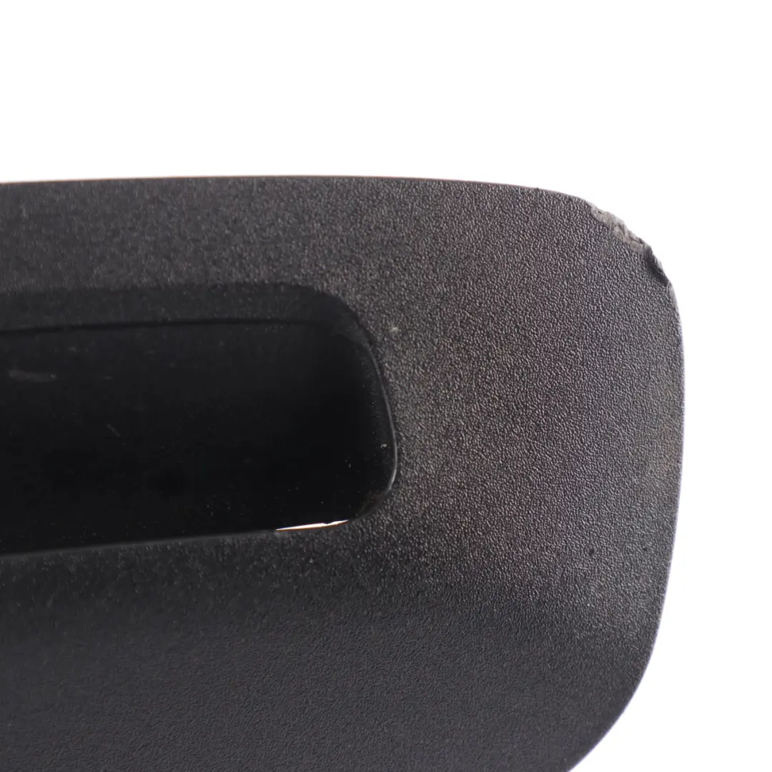 Mercedes W205 Feu de Freinage Arrière Troisième Lampe d'Arrêt Cache - SKU A2058200160 - Numéro de pièce A2058200160