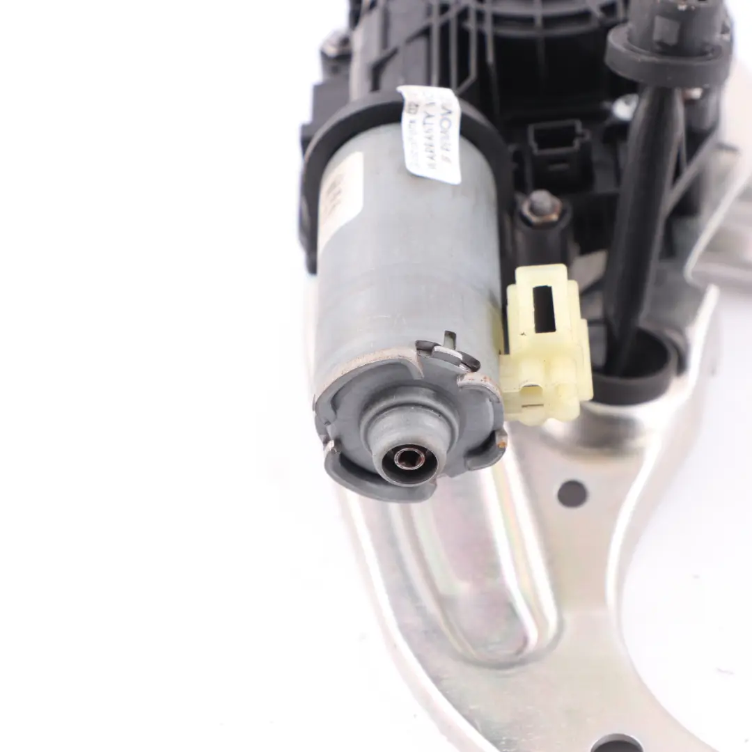 Mercedes W205 sollevamento coperchio bagagliaio chiusura Attuatore - SKU A2058202801 - Numero di parte A2058200042