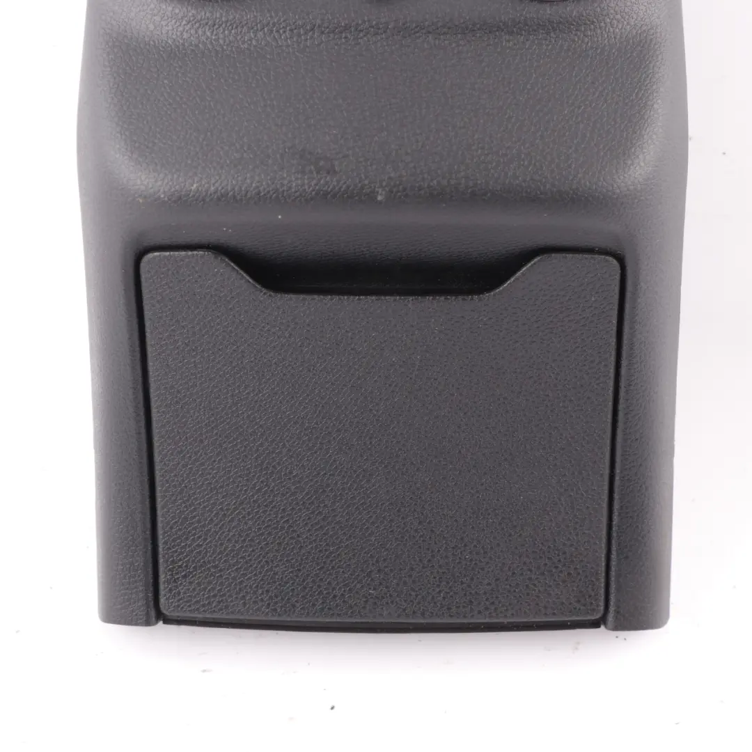 Console centrale Vaschetta portaoggetti d'aria posteriore Nero per Mercedes W205 con numero di parte A2058300501 Mercedes W205 Console centrale Vaschetta portaoggetti d'aria posteriore Nero - SKU A2058300501-2 - Numero di parte A2058300501