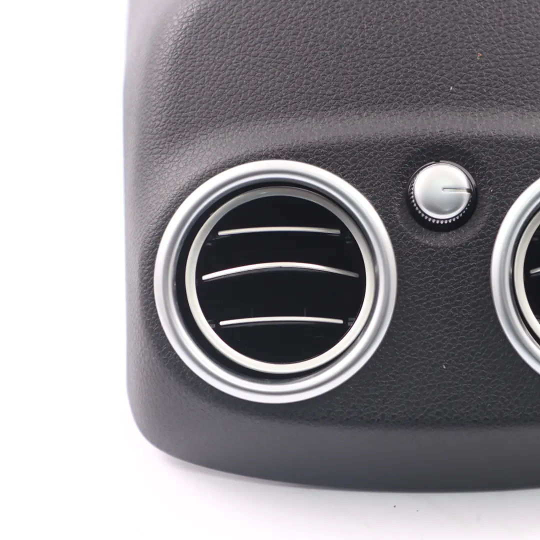 Tylna Osłona Konsoli Środkowej Czarna do Mercedes W205 o numerze A2058300501 Mercedes W205 Tylna Osłona Konsoli Środkowej Czarna - SKU A2058300501-4 - Numer Części A2058300501