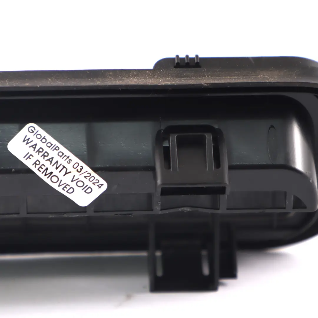 Volet ventilation pare-chocs arrière gauche droite pour Mercedes W205 à propos du numéro de pièce A2058301201 Mercedes W205 Volet ventilation pare-chocs arrière gauche droite - SKU A2058301201-1 - Numéro de pièce A2058301201