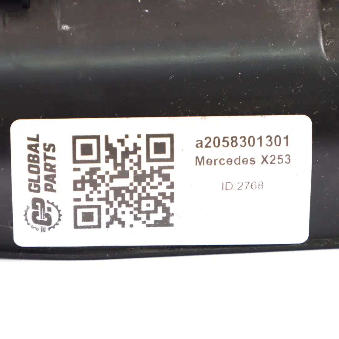 Trappe d'aération Mercedes X253 GLC 220d Gaine pour pare-chocs arrière gauche  - SKU A2058301301 - Numéro de pièce A2058301301