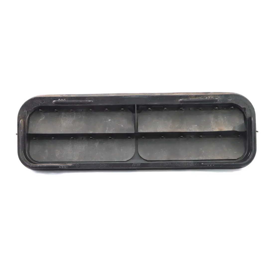 Trappe d'aération Mercedes X253 GLC 220d Gaine pour pare-chocs arrière gauche  - SKU A2058301301 - Numéro de pièce A2058301301