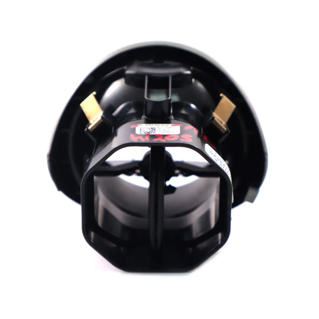 Bocchetta d'aria Condotto aria ventilazione cabina sinistra per Mercedes W205 X253 con numero di parte A2058304300 Mercedes W205 X253 Bocchetta d'aria Condotto aria ventilazione cabina sinistra - SKU A2058304300-1 - Numero di parte A2058304300