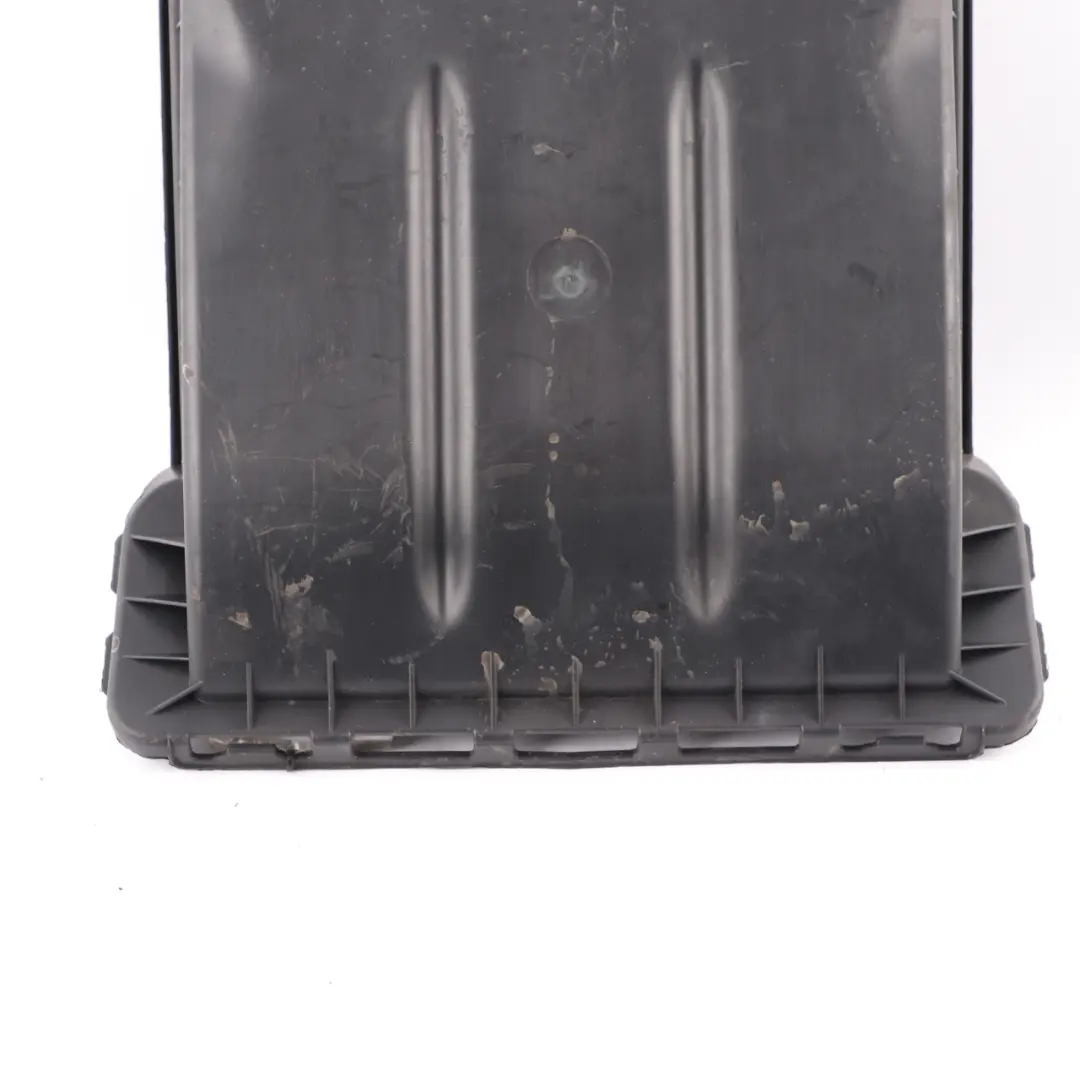 Carcasa filtro aire Mercedes W205 Caja admisión Tapa embellecedora para con número de pieza A2058308802 Carcasa filtro aire Mercedes W205 Caja admisión Tapa embellecedora - SKU A2058308802 - Número de pieza A2058308802