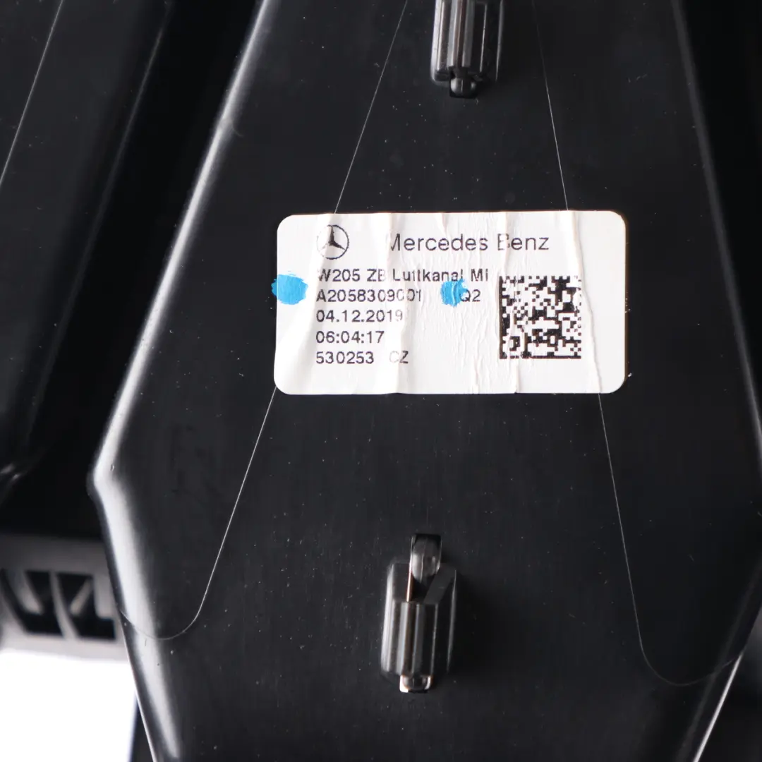 Mercedes W205 Armaturenbrett Mitte Belüftung Luft Kanal Heizung - SKU A2058309001 - Teilenummer A2058309001