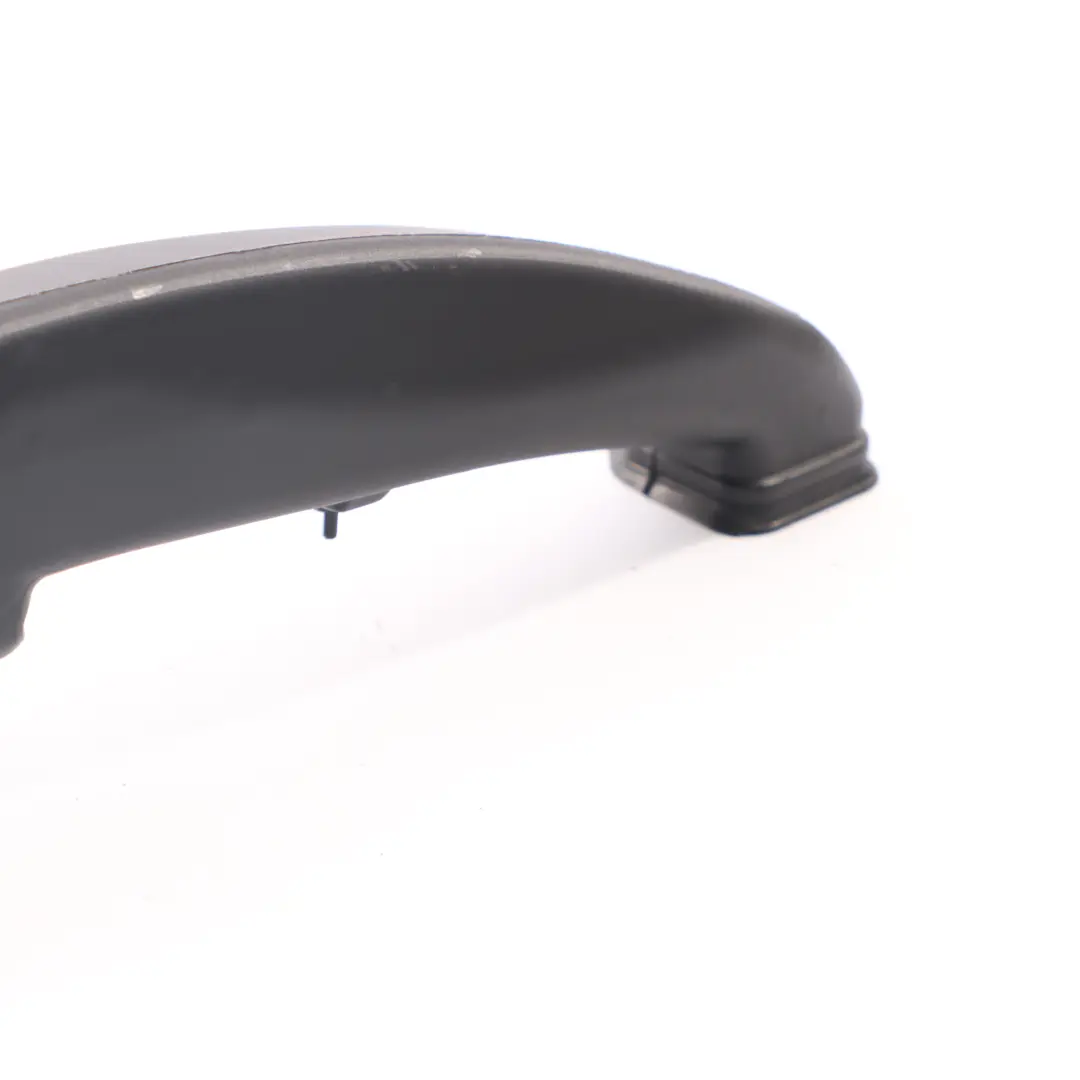 Luft führungs kanal Kabine vorne links für Mercedes W205 mit Teilenummer A2058310500 Mercedes W205 Luft führungs kanal Kabine vorne links - SKU A2058310500 - Teilenummer A2058310500