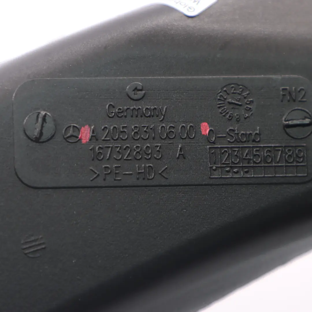 Canale condotto aria cabina anteriore destra per Mercedes W205 con numero di parte A2058310600 Mercedes W205 Canale condotto aria cabina anteriore destra - SKU A2058310600 - Numero di parte A2058310600