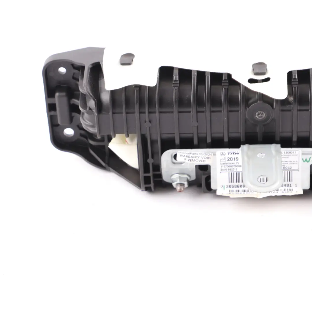 Módulo de aire salpicadero lado del pasajero SRS para Mercedes W205 con número de pieza A2058600002 Mercedes W205 Módulo de aire salpicadero lado del pasajero SRS - SKU A2058600002 - Número de pieza A2058600002