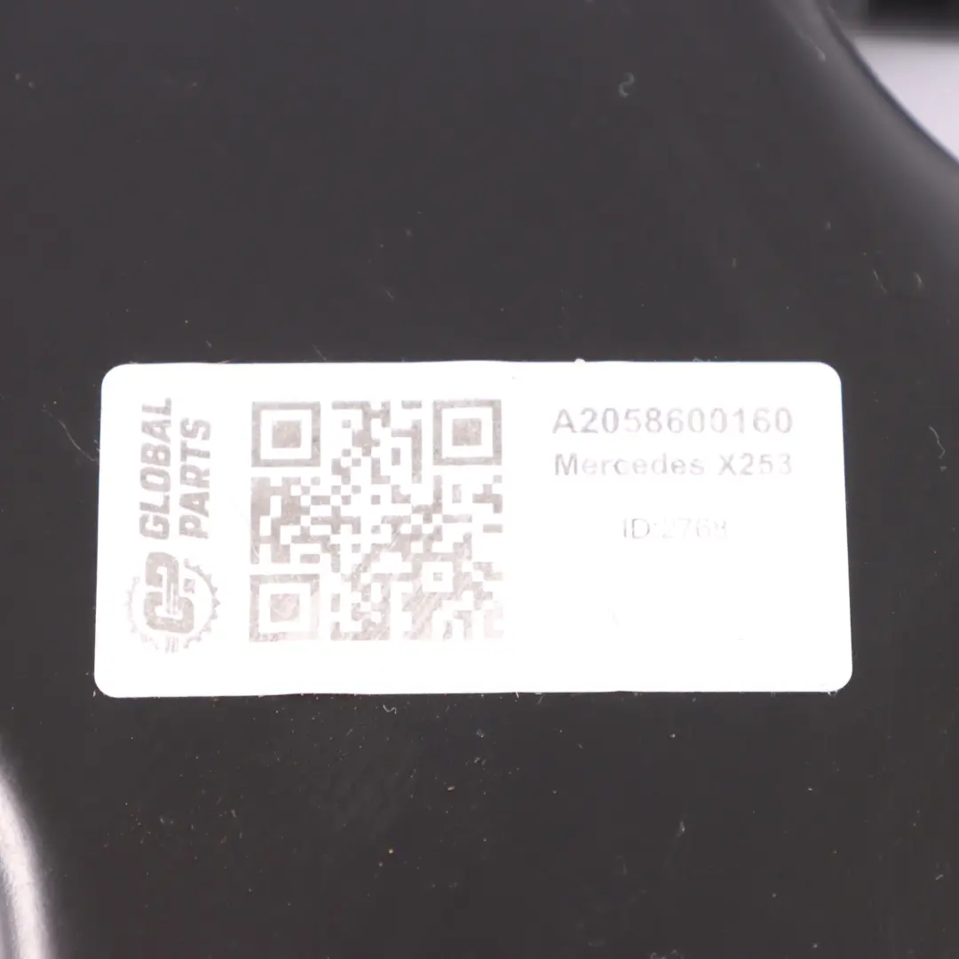 Zbiornik Zbiorniczek Płynu Spryskiwaczy do Mercedes W205 o numerze A2058600160 Mercedes W205 Zbiornik Zbiorniczek Płynu Spryskiwaczy - SKU A2058600160 - Numer Części A2058600160