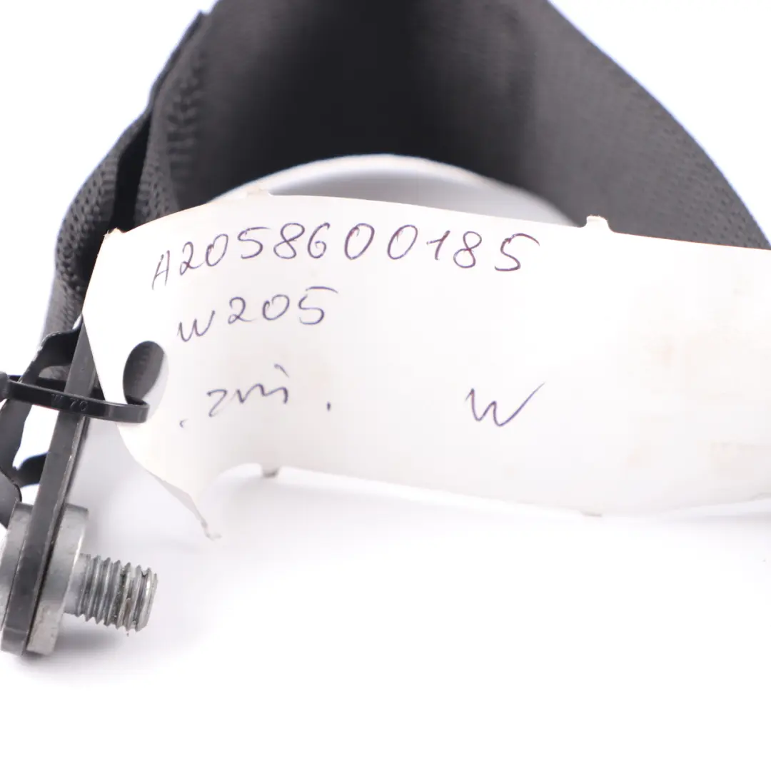 W253 Ceinture de sécurité supérieure avant gauche Noir pour Mercedes W205 à propos du numéro de pièce A2058600185 Mercedes W205 W253 Ceinture de sécurité supérieure avant gauche Noir - SKU A2058600185 - Numéro de pièce A2058600185