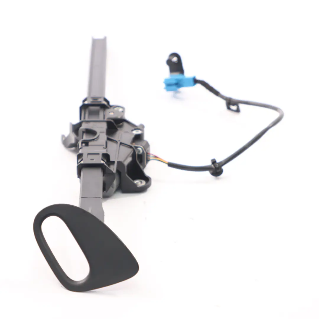 Guide de la ceinture de sécurité Mercedes C238 Alimentateur droit pour à propos du numéro de pièce A2058600257 Guide de la ceinture de sécurité Mercedes C238 Alimentateur droit - SKU A2058600257 - Numéro de pièce A2058600257