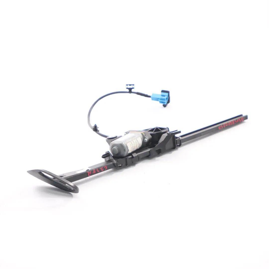  Guida cinture di sicurezza Mercedes C238 Destra Guida alimentatore 2058600257 - SKU A2058600257 - Numero di parte A2058600257