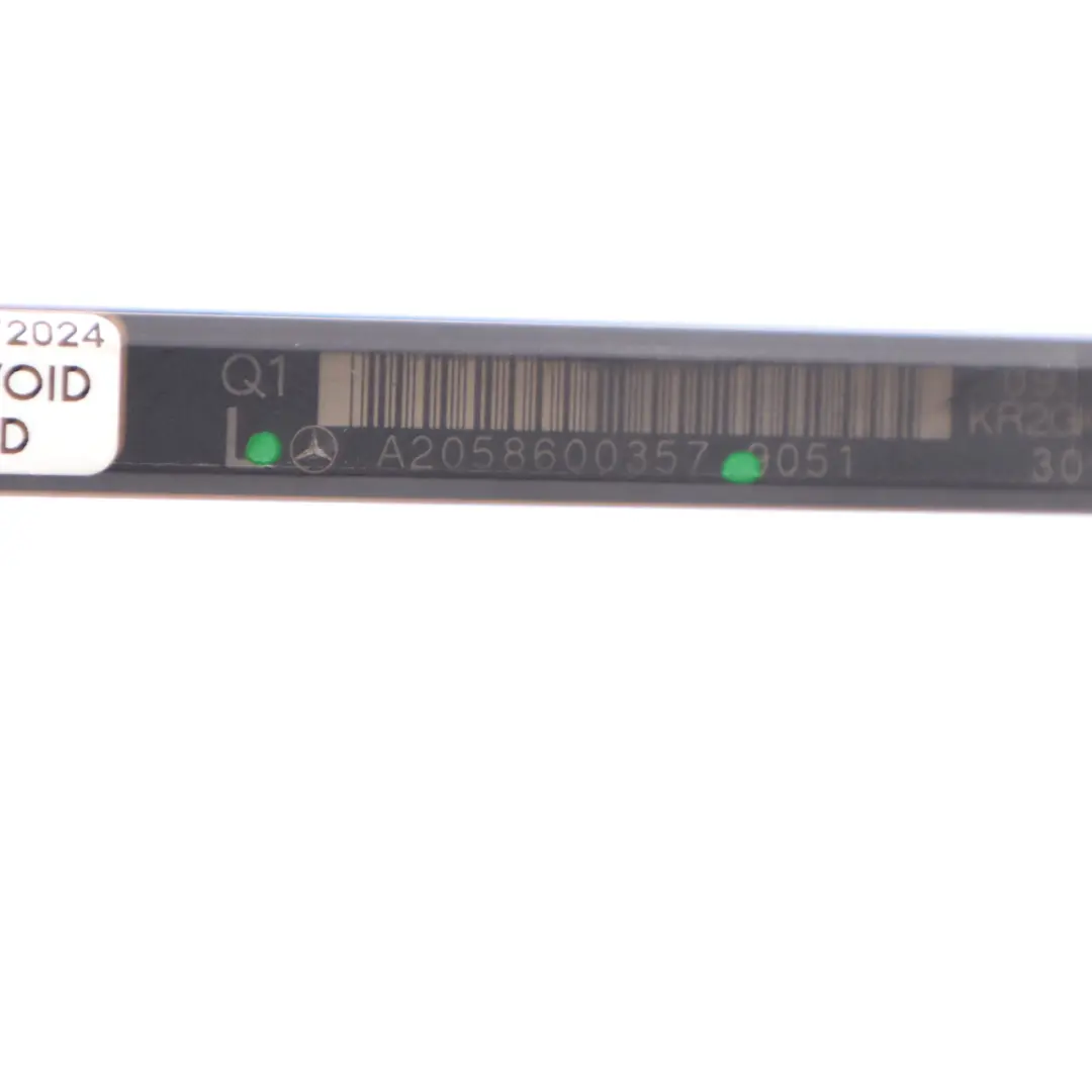 Mercedes C205 Alimentatore cinture sicurezza anteriore sinistro - SKU A2058600357 - Numero di parte A2058600357