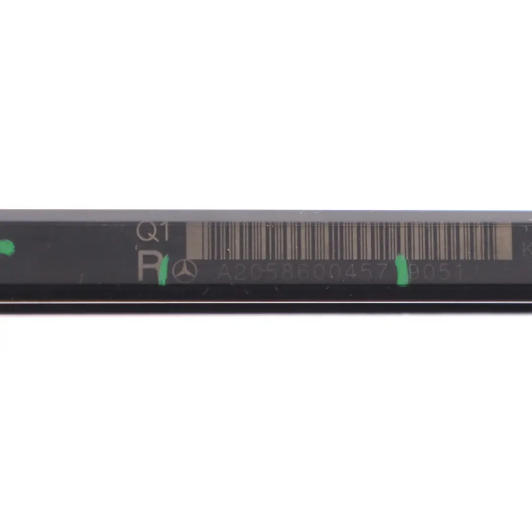 Mercedes C205 Braccio Riavvolgitore Sicurezza Destra Alimentatore - SKU A2058600457 - Numero di parte A2058600457