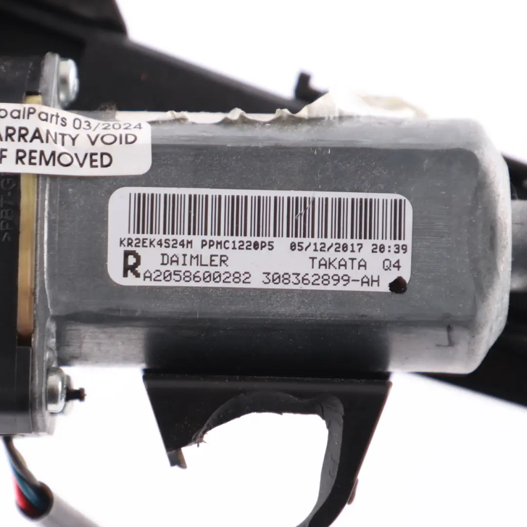 Ceinture Sécurité Rétracteur Bras Droit Alimentateur pour Mercedes C205 à propos du numéro de pièce A2058600457 Mercedes C205 Ceinture Sécurité Rétracteur Bras Droit Alimentateur - SKU A2058600457 - Numéro de pièce A2058600457