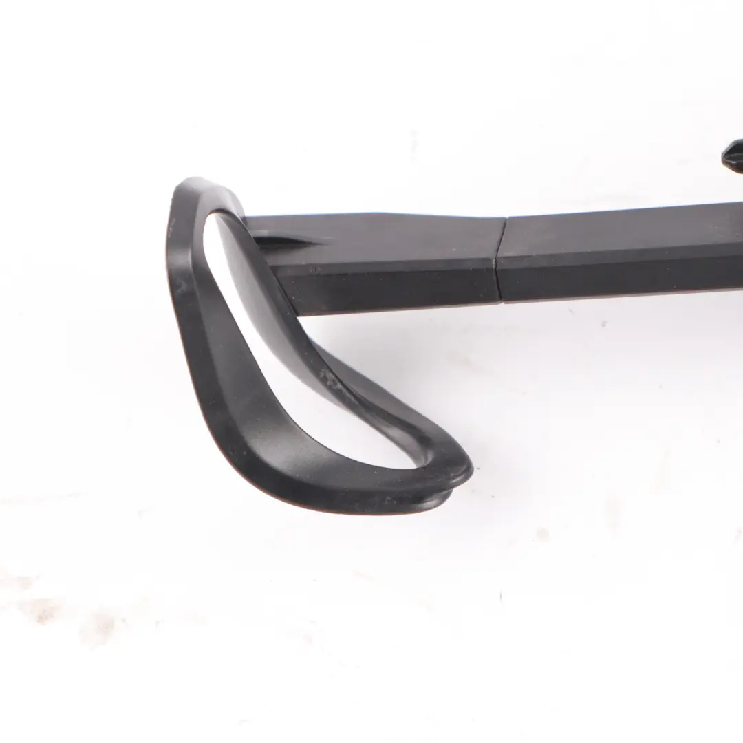 Mercedes C205 Ceinture Sécurité Rétracteur Bras Droit Alimentateur - SKU A2058600457 - Numéro de pièce A2058600457